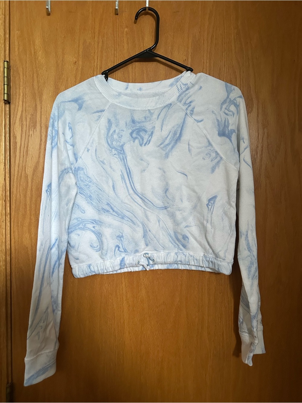 Light Blue Marble-Print Cropped Pullover